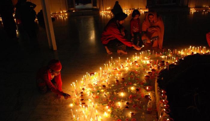 Diwali El Festival De Las Luces Que Celebra El Triunfo Del Bien