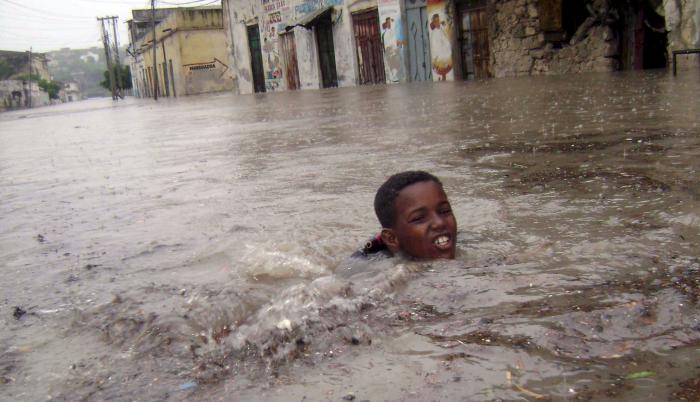 Las Inundaciones En Somalia Dejan Al Menos Personas Fallecidas