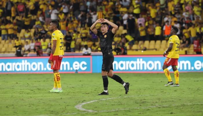 Barcelona vs Aucas El Ídolo goleó 5 1 al campeón