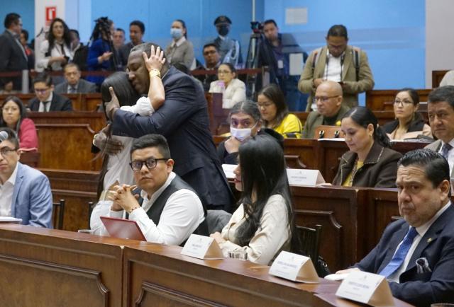 Veloz Incumple El Dictamen De La Corte Constitucional