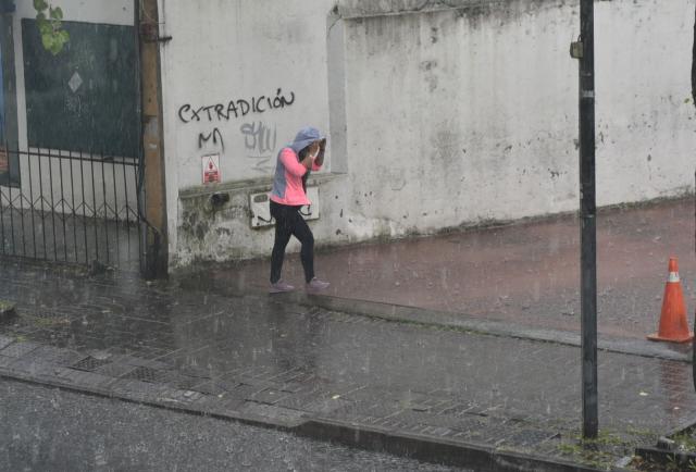 Lluvias y temperaturas bajas se mantendrán en Quito