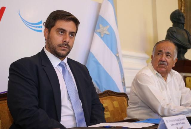 Vicente Antonio Auad Oficialmente Presentado Como Gobernador Del Guayas