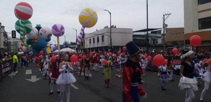 desfile de globos gigantes 2019