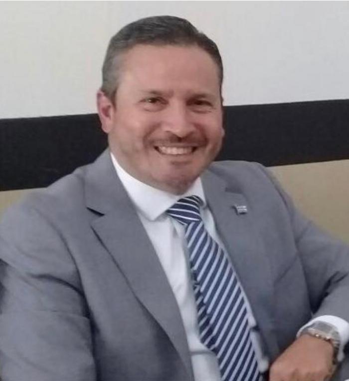 CANDIDATO