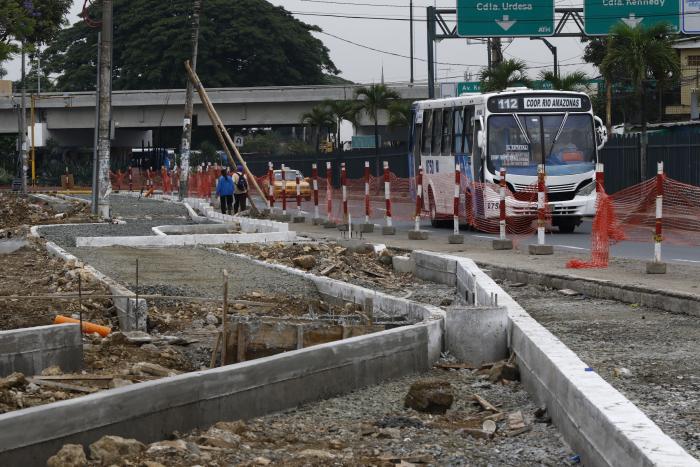 AVENIDA DELTA(30873098)