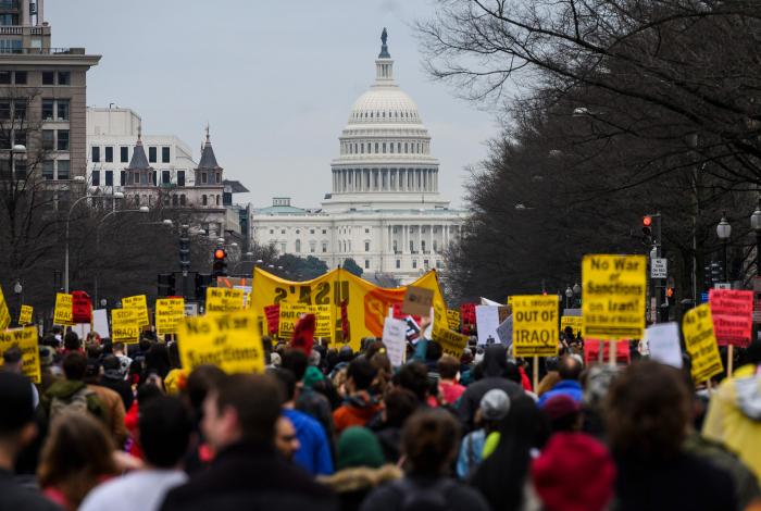 Anti-war activists pr (30893866)