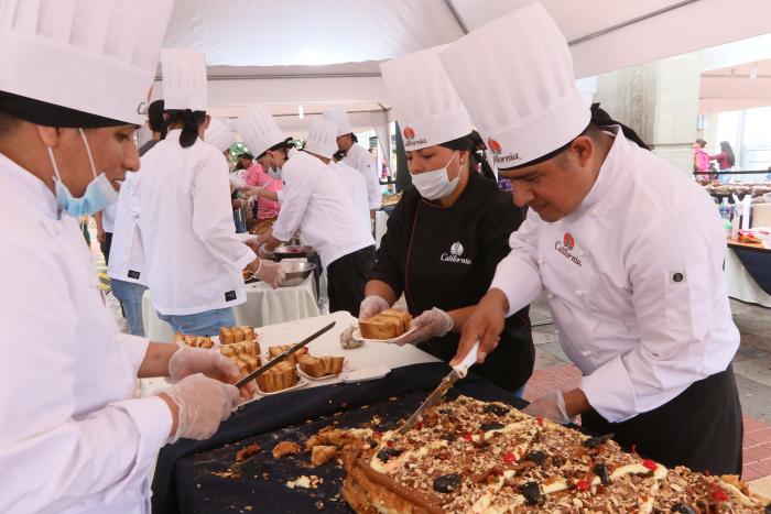 Rosca de Reyes malecón