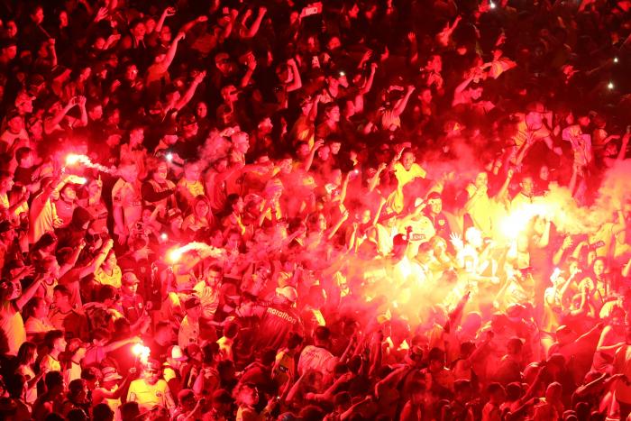 Noche Amarilla