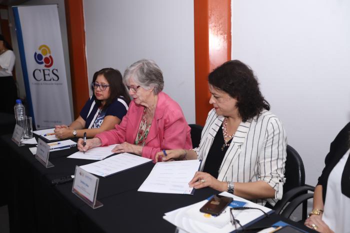 Reunión de rectores