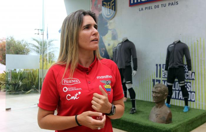 Emily Lima - seleccionadora femenina