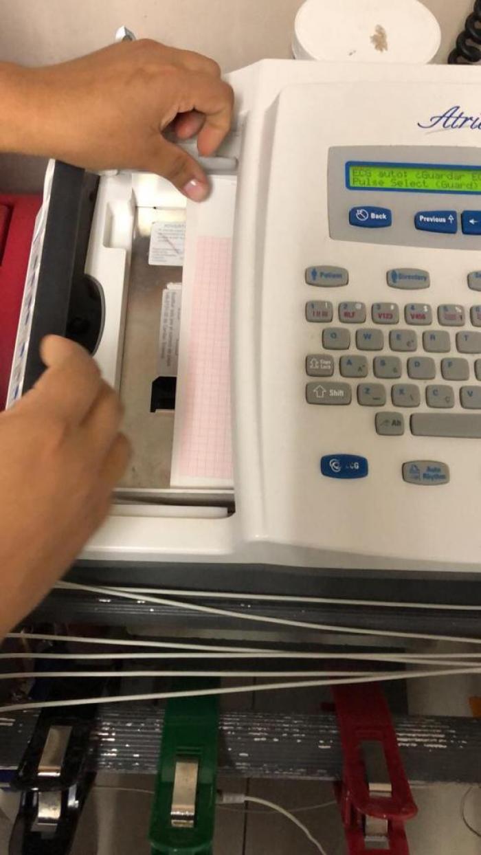 papeles para electrocardiogramas