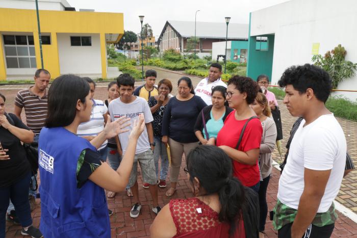 Padres se quejan de no poder cambiar a sus hijos en colegios técnicos.