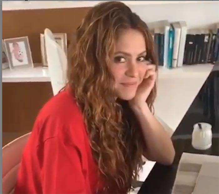 shakira1-z