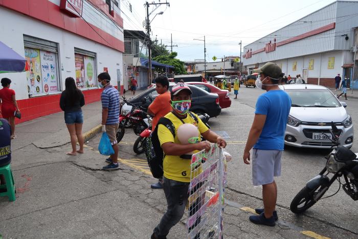 Fila supermercado 2