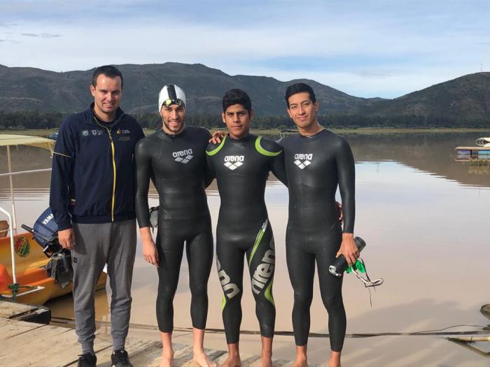 Equipo aguas abiertas Bolivia 02