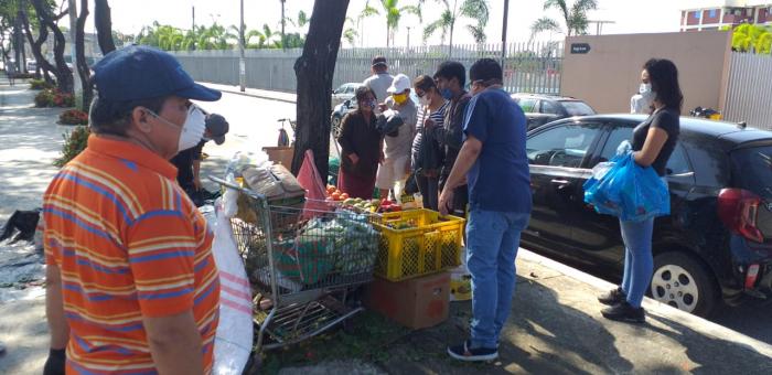 comercio informal guayaquil