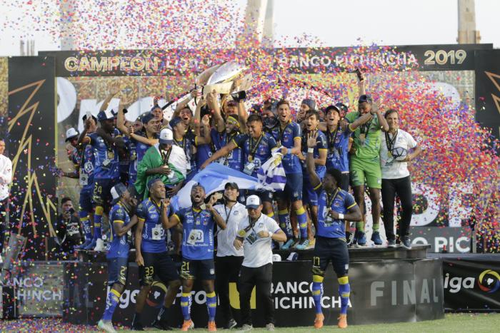 Delfín campeón 2019