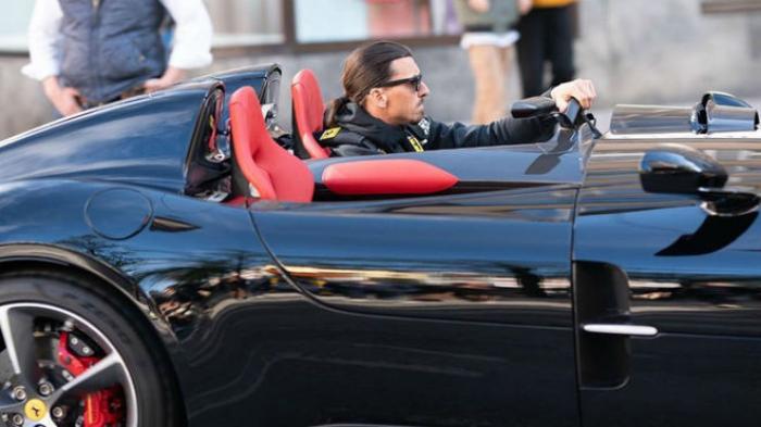 ferrari-ibrahimovic-carro-multa