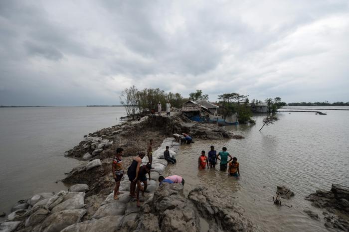 Ciclón-India-Bangladesh-Ampha