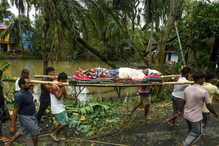 Ciclón-India-Bangladesh-Ampha