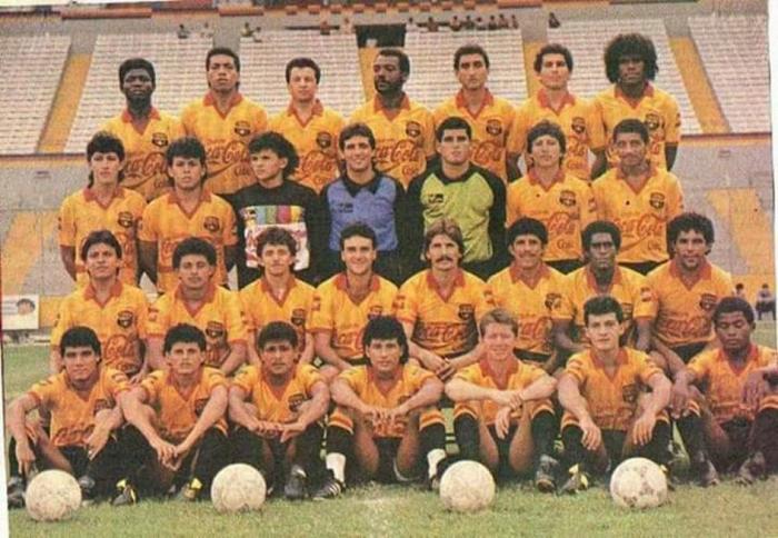 Vergara-plantilla-Barcelona-campeón