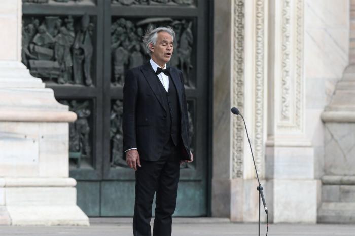 Andrea Bocelli donó su plasma tras padecer coronavirus / AFP / 26 de mayo de 2020.