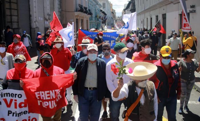 Manifestación contra medidas económicas en Quito