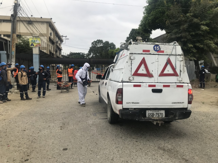 coronavirus universidad guayaquil