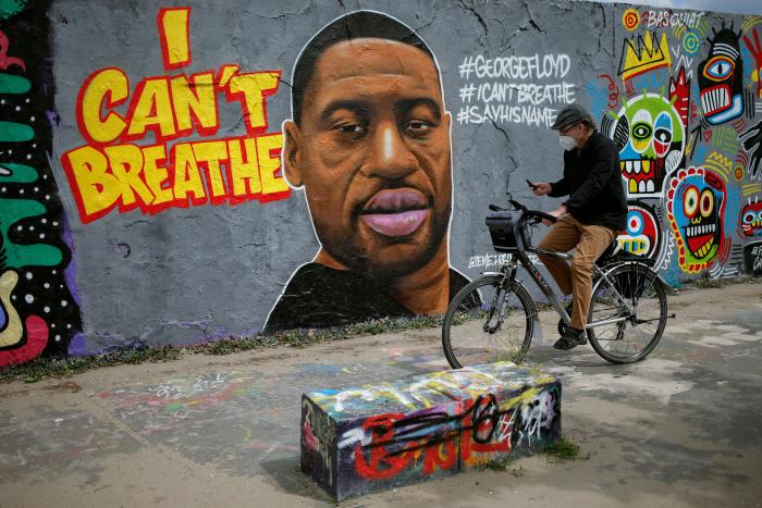 george-floyd-mural-mundo-arte-graffitti-i-cant-breathe