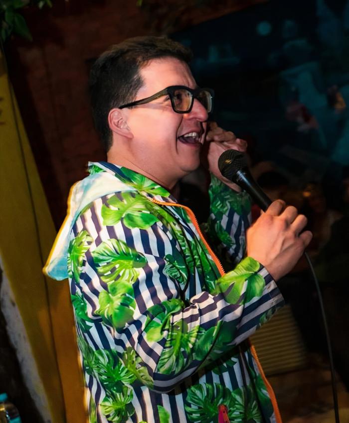 Ave Jaramillo-Comedia-Quito