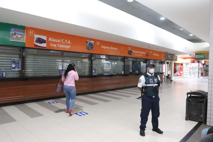 Terminal Terrestre coronavirus