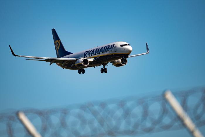 avion-ryanair-vuelo