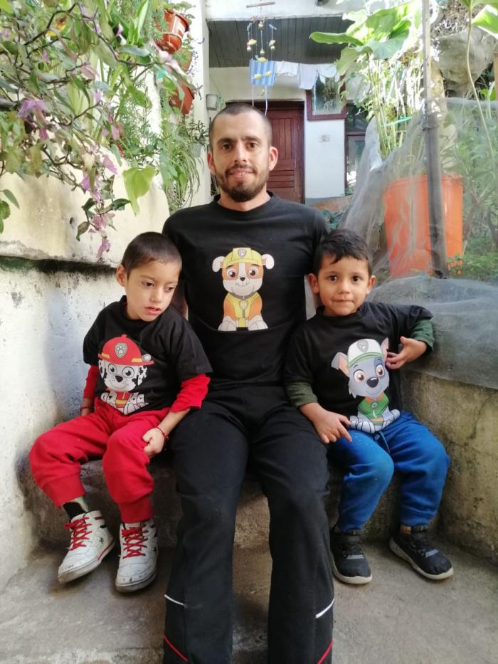 Claudio Villanueva Día del Padre Ecuador