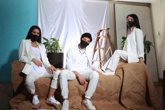 Artistas chinos 5
