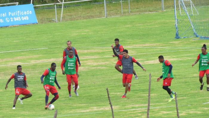 Olmedo-plantilla-deuda-jugadores