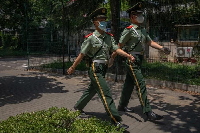 policia-paramilitar-china