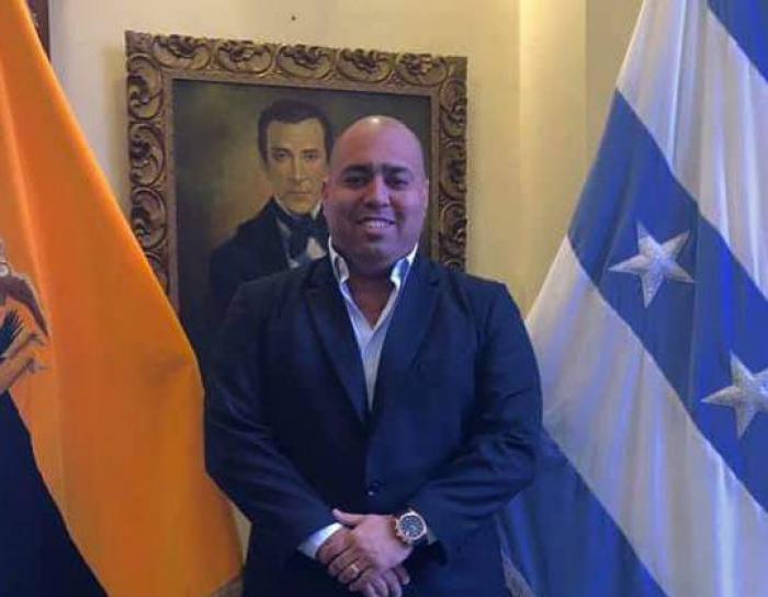 PONCE ALMAZAN