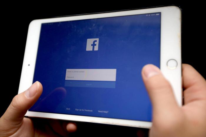 Facebook se ha visto salpicada durante los últimos meses por multitud de escándalos relativos a su gestión de la privacidad de los datos de los usuarios.