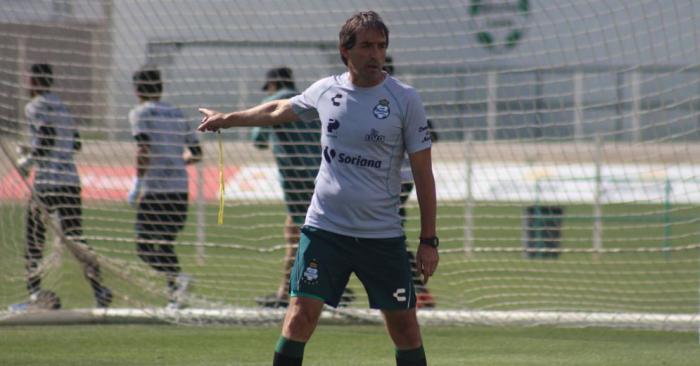 Guillermo-Almada-candidato-entrenador-Tri