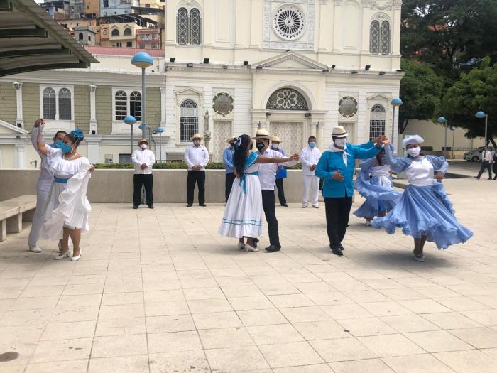 Baile folclórico