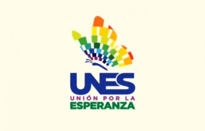 Logotipo de la alianza correísta