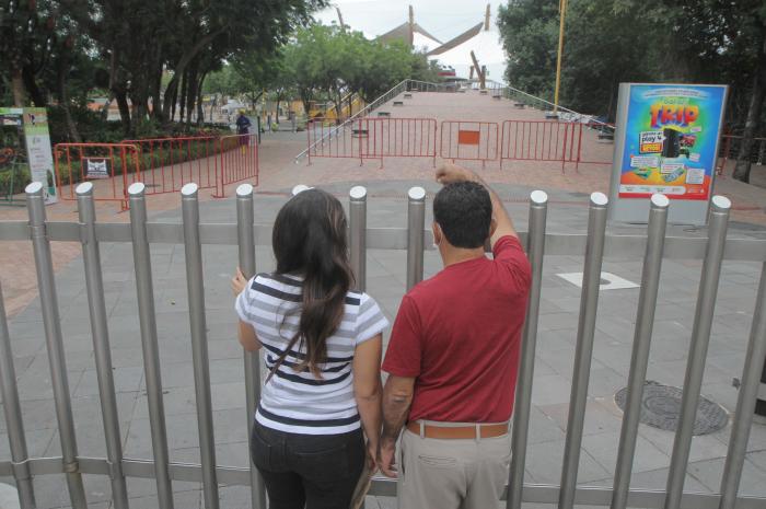 RESTRICCIONES