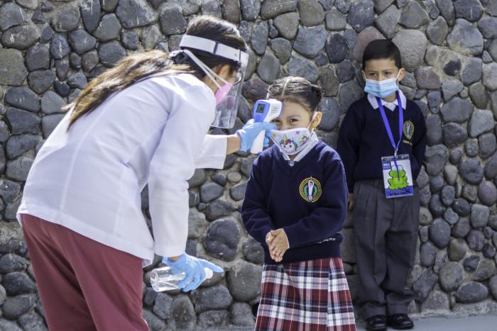 Tres colegios de Quito, los primeros en iniciar el retorno ...