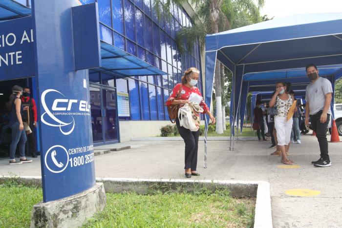 oficina de CNEL en Garzota