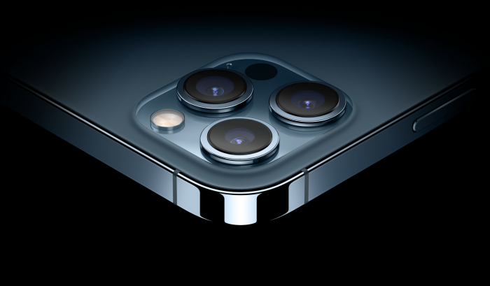 iPhone 12