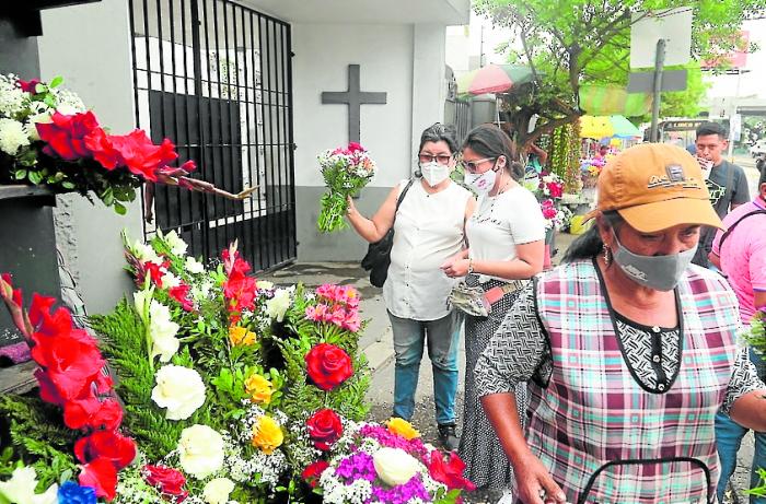 Día de los Muertos_Cementerios_Pandemia_COVID-19