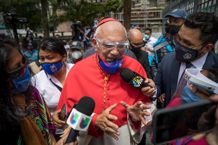 fotos exhumación Gregorio Hernández