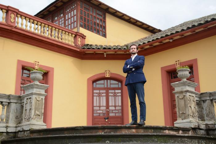 ESTEBAN TORRES (32779379)