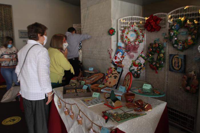 EMPRENDEDORAS (32789770)