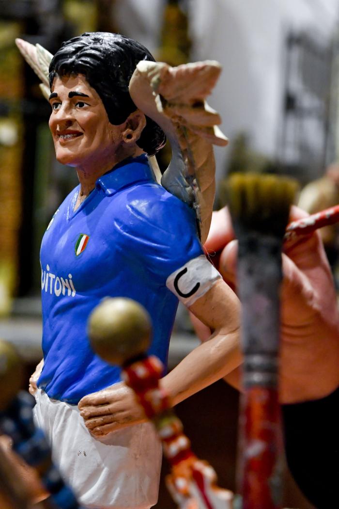 DIEGO-MARADONA-ESTATUA-HOMENAJE